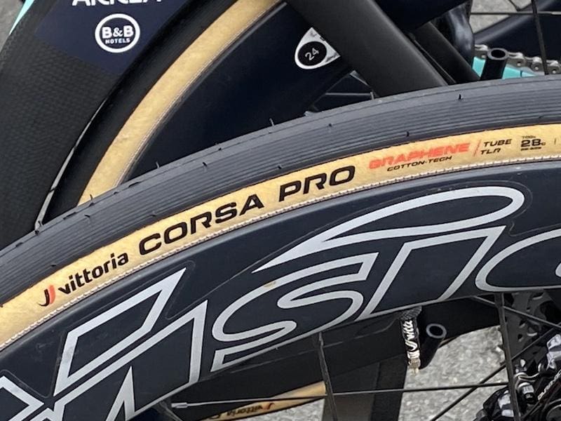 Vélos et matériel des pros sur le Critérium du Dauphiné 2024 pour Arkea-B&B hotels