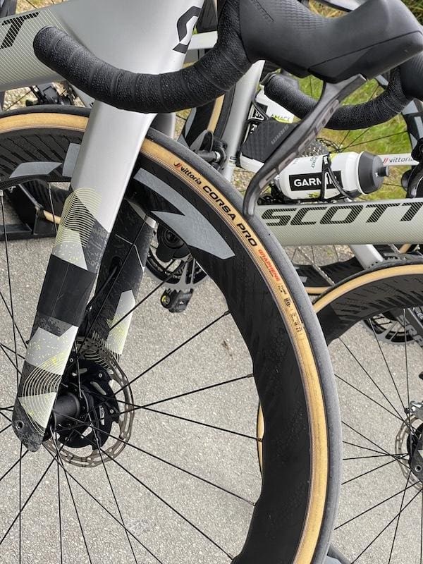 Vélos et matériel des pros sur le Critérium du Dauphiné 2024 deQ36.5 Pro Cycling