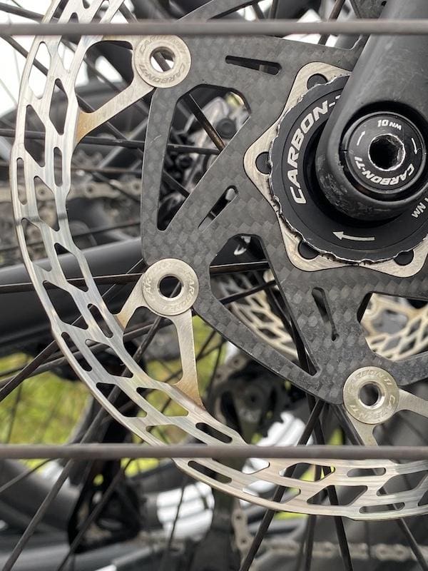 Vélos et matériel des pros sur le Critérium du Dauphiné 2024 d'UAE Team Emirate