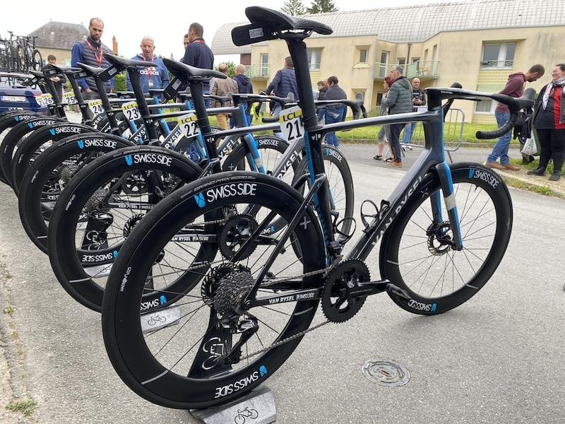 Vélos et matériel des pros sur le Critérium du Dauphiné 2024 de Deacthloon-Ag2R La Mondiale