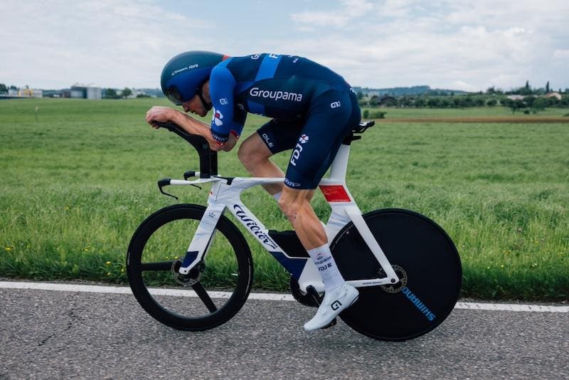 Nouveau vélo de contre-la-montre Wilier Supersonica SLR