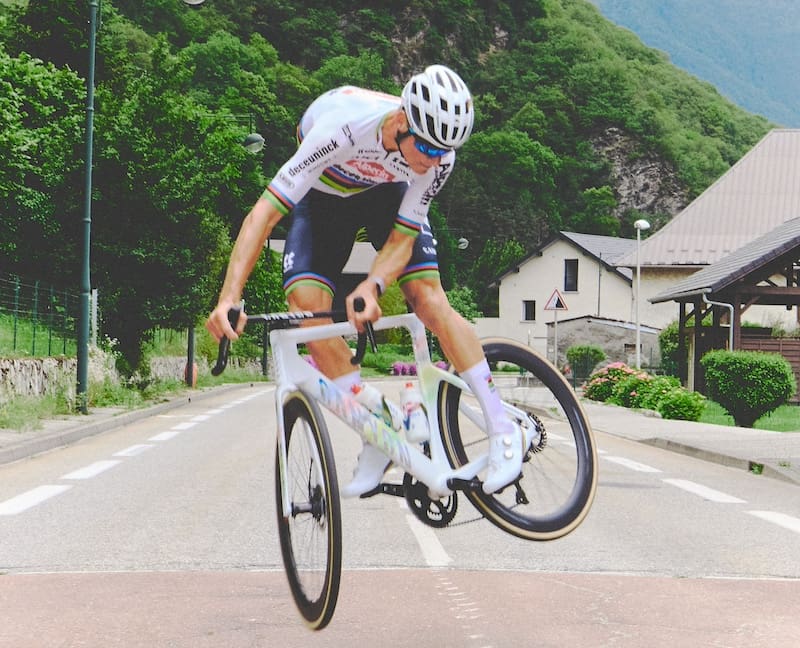 Quatrième génération du Canyon Aeroad ,le nouveau vélo de Mathieu van der Poel