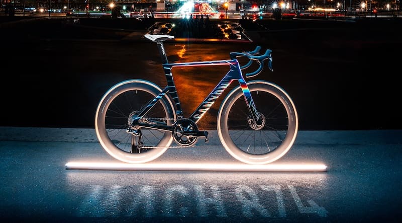 Décoration Mach 874 pour les Canyon de route, de VTT de CLM et de piste