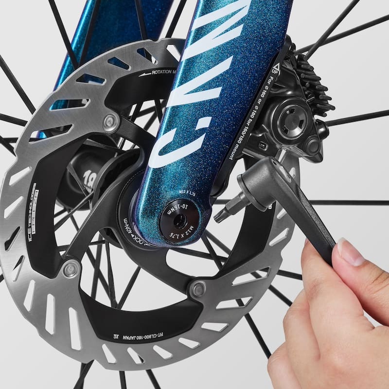 Quatrième génération du Canyon Aeroad ,le nouveau vélo de Mathieu van der Poel