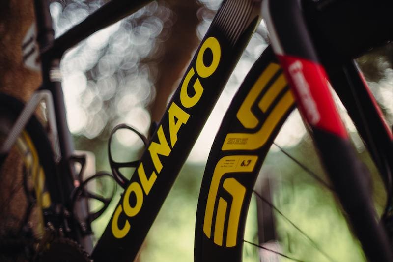 Vélo Colnago V4Rs personnalisé de Tadej Pogačar pour la troisième étape du Tour de France 2024