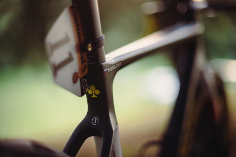 Vélo Colnago V4Rs personnalisé de Tadej Pogačar pour la troisième étape du Tour de France 2024