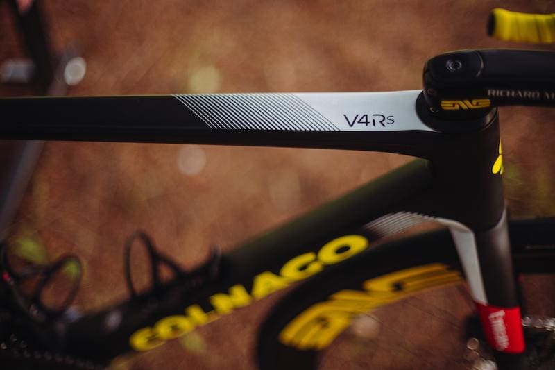 Vélo Colnago V4Rs personnalisé de Tadej Pogačar pour la troisième étape du Tour de France 2024