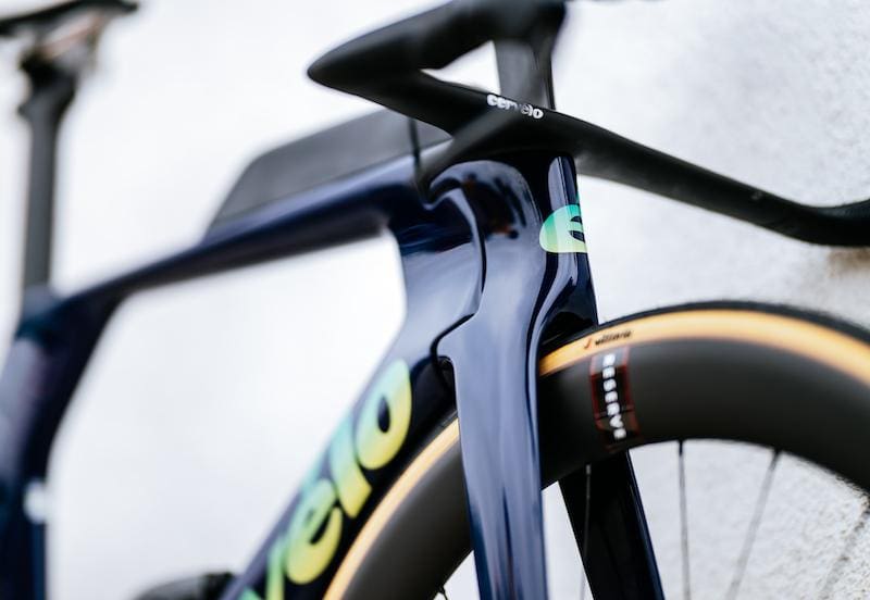 Vélo de contre la montre et de triathlon Cervélo P5