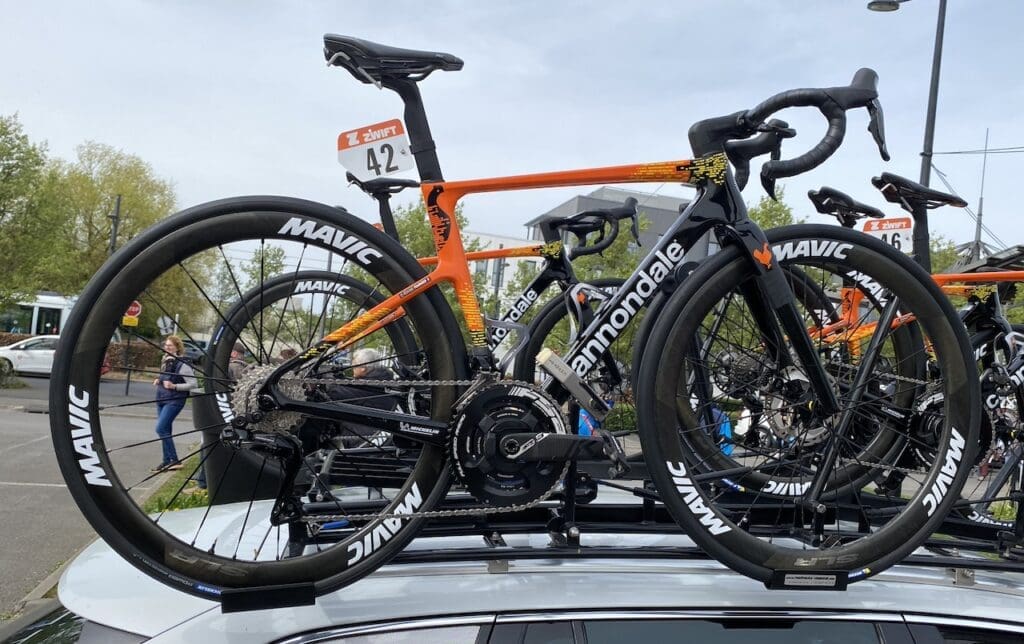 Les vélos Cannondale SuperSix Evo Hi-Mod de l'équipe Saint Michel-Mavic-Auber 93 pour 2024