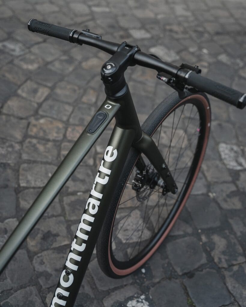 VAE vélo à assistance électrique urbain Origine Montmartre