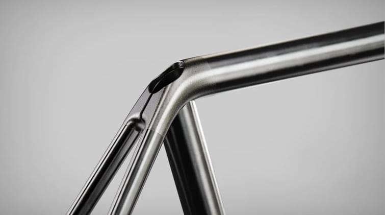 Série limitée du vélo Colnago Steelnovo pour les 70 ans de la marque
