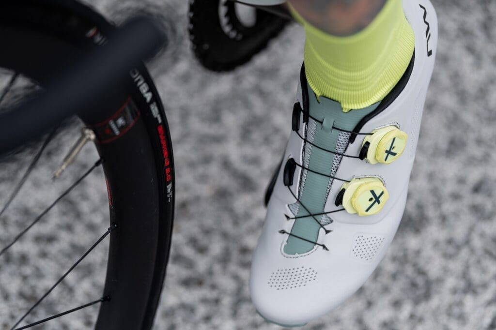 Chaussures pour le vélo de route Northwave Revolution