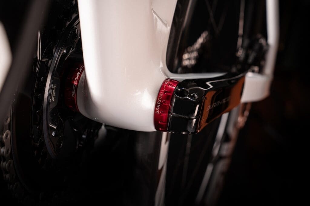 Les Colnago Y1Rs d'UAE Team ADQ pour la saison 2025