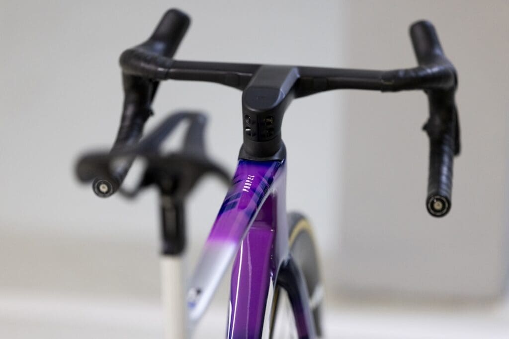 Vélos Giant du Team Jayco-Alula pour 2025
