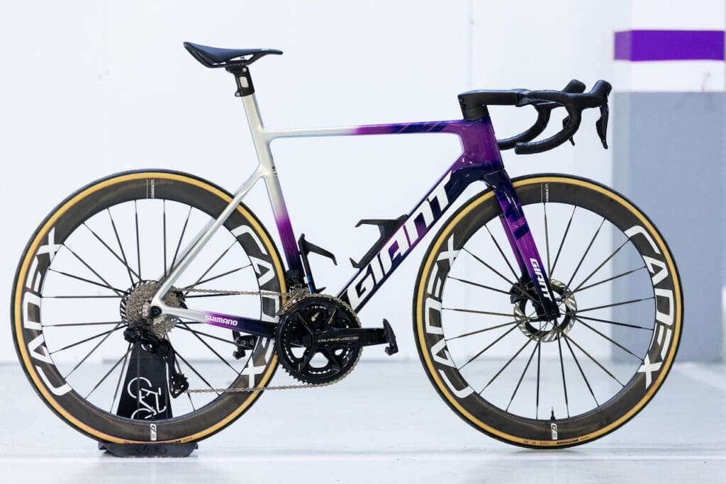 Vélos Giant du Team Jayco-Alula pour 2025