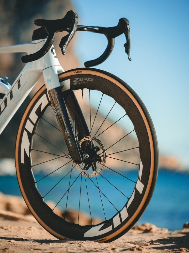 V&eacute;lo Scott 2025 de l'&eacute;quipe Q36.5 Pro Cycling Pro