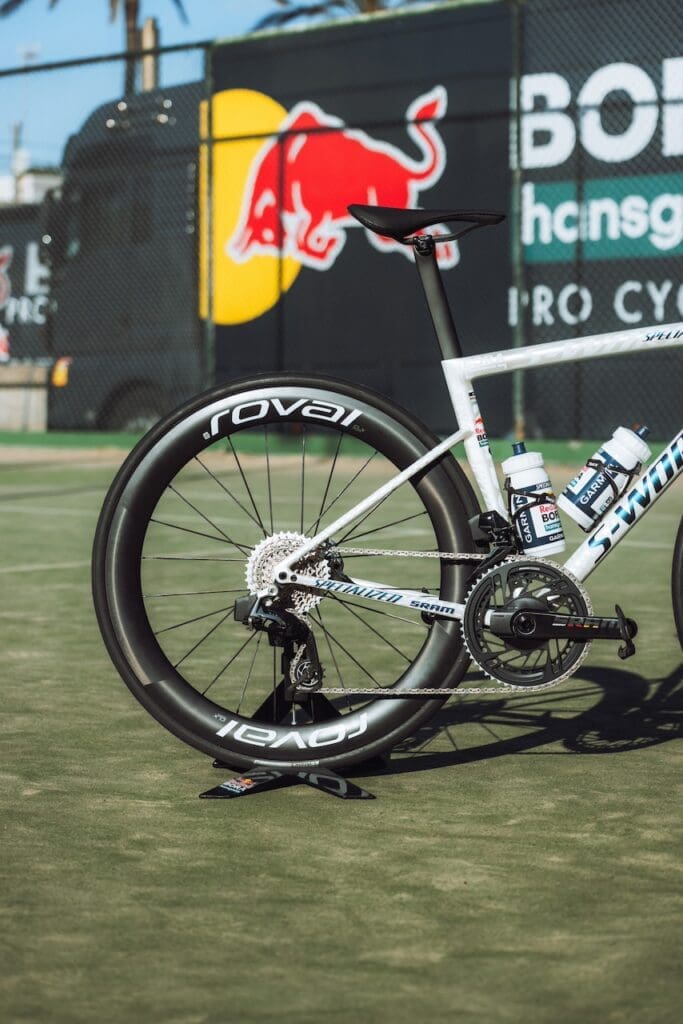 Vélo Specialized S-Works Taramc SL8 de l'équipe Red Bull-Bora Hansgrohe pour 2025