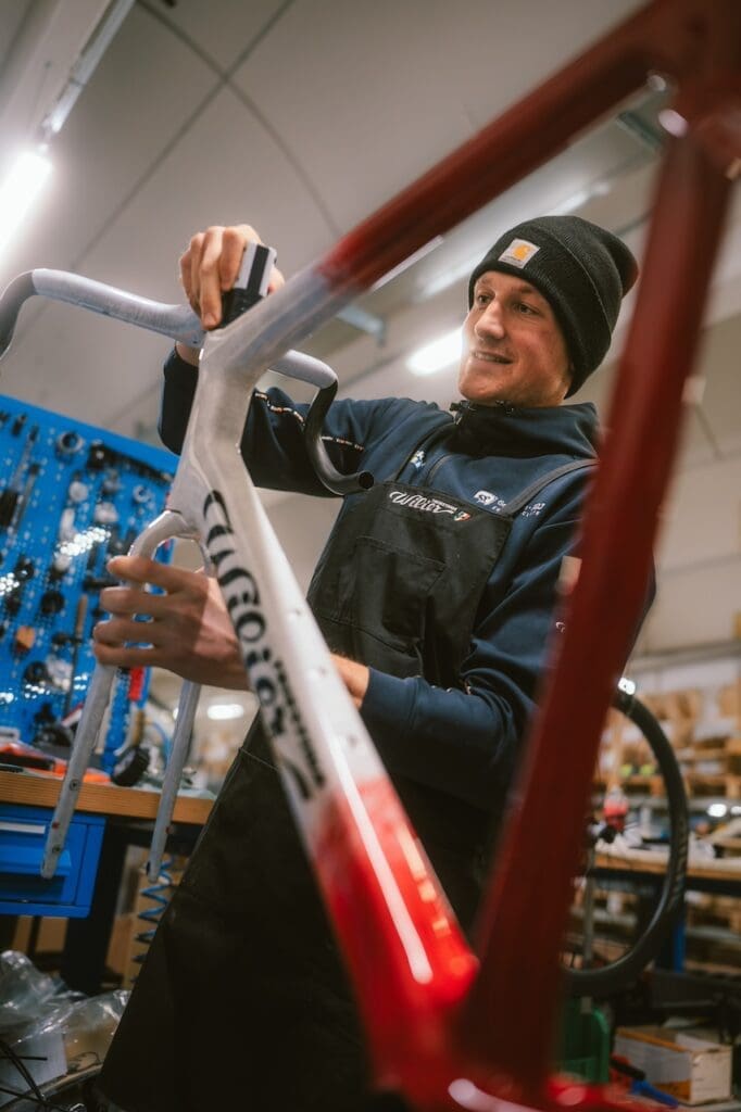 Vélo Wilier Filante SLR personnalisé pour Stefan Küng de Groupama-FDJ