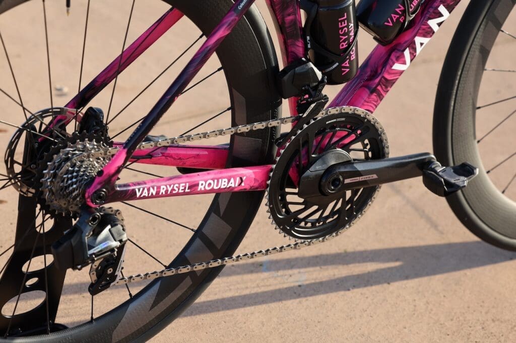 Vélo Van Rysel 2025 de l'équipe Van Rysel-Roubaix