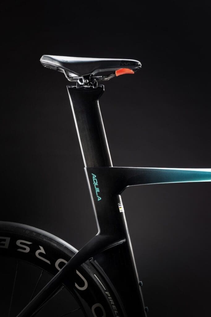 Bianchi Aquila RC, le nouveau vélo de contre-la-montre d'Arkea-B&B hotels