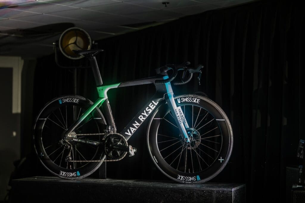 Vélo Van Rysel RCR-F Pro utilisé par Decathlon-Ag2R La Mondiale Team