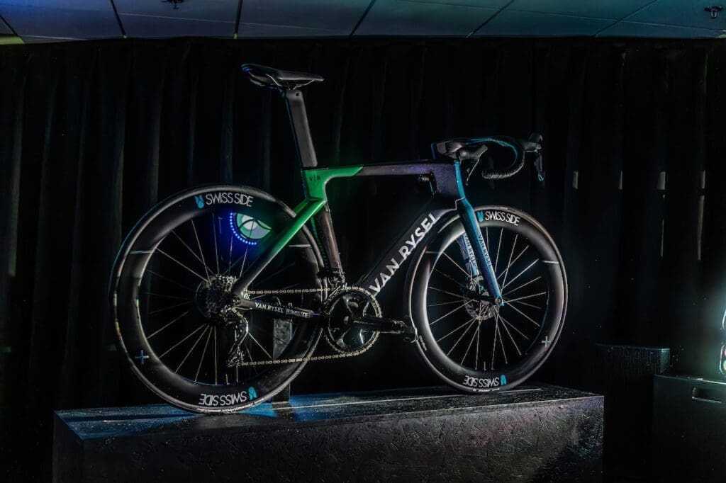 Vélo Van Rysel RCR-F Pro utilisé par Decathlon-Ag2R La Mondiale Team