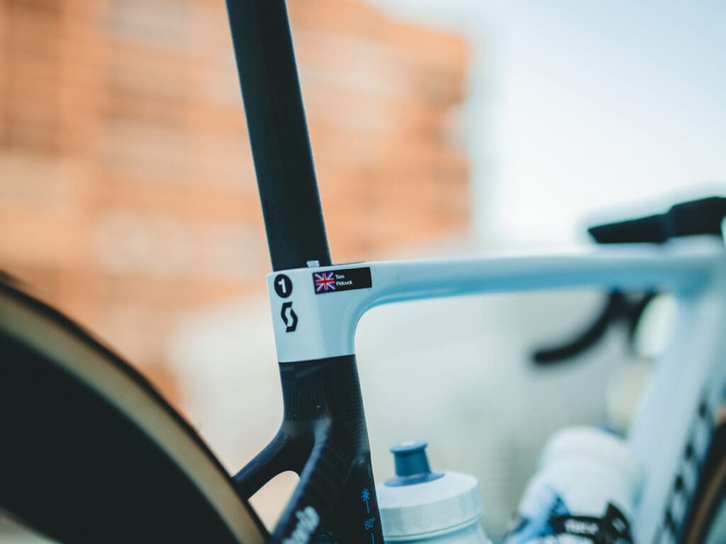 Vélo Scott Addict RC de Tom Pidcock de l'équipe Q36.5 Pro Cycling