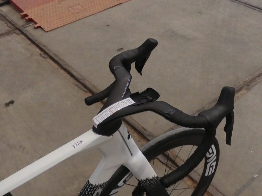 Les vélos et matériel du Omloop Het Nieuwsbald 2025