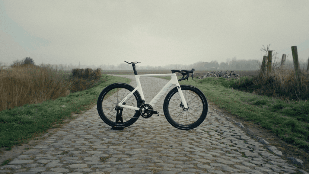 Vélo Canyon Aeroad CFR Tensor réplique de vélo de Mathieu van der Poel