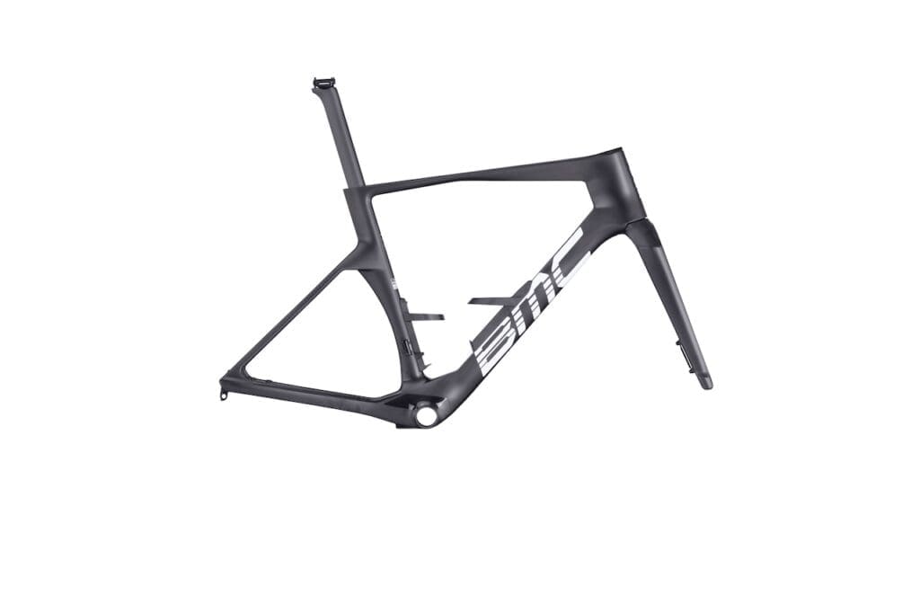 BMC VAR0, le Teammachine R01 personnalisable !
