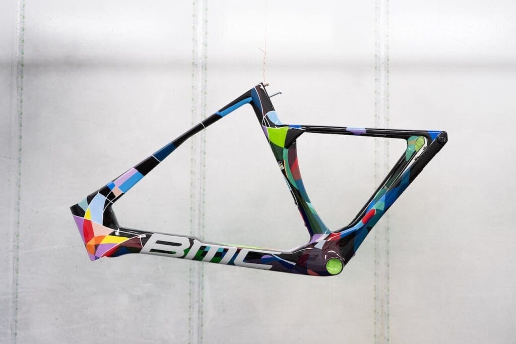 BMC VAR0, le Teammachine R01 personnalisable !