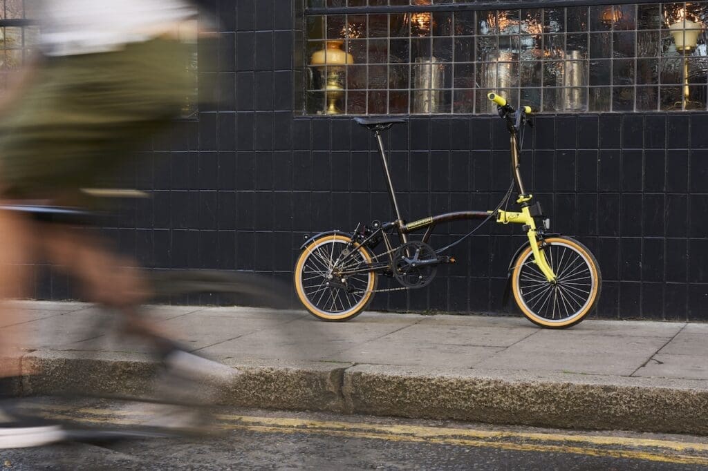 Brompton x Tour de France, un P Line et un C Line personnalisés