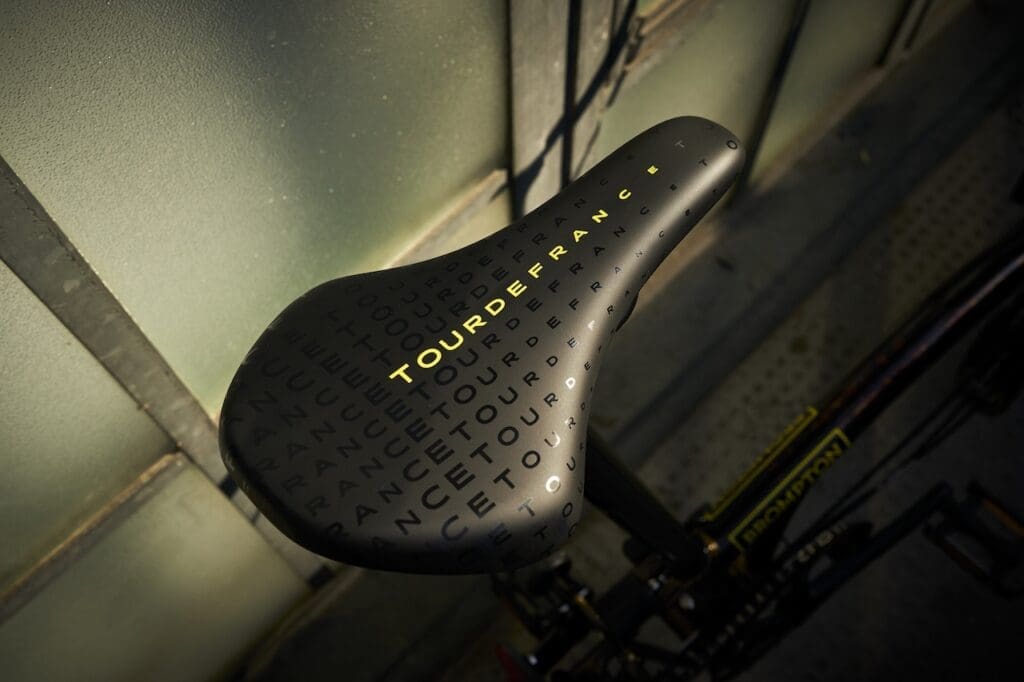 Brompton x Tour de France, un P Line et un C Line personnalisés