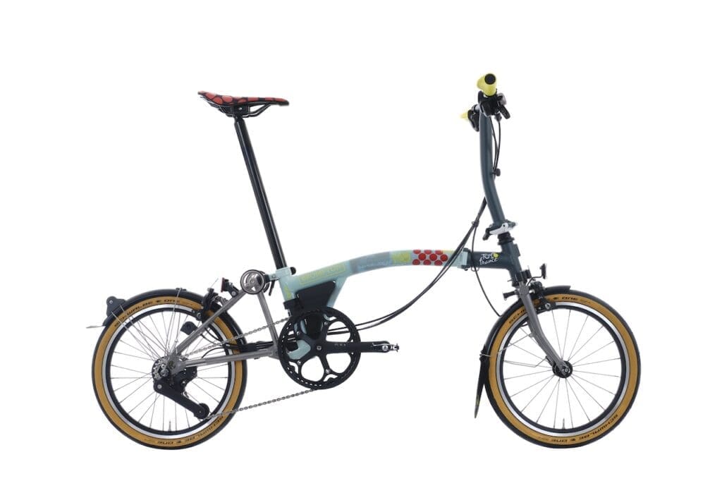 Brompton x Tour de France, un P Line et un C Line personnalisés