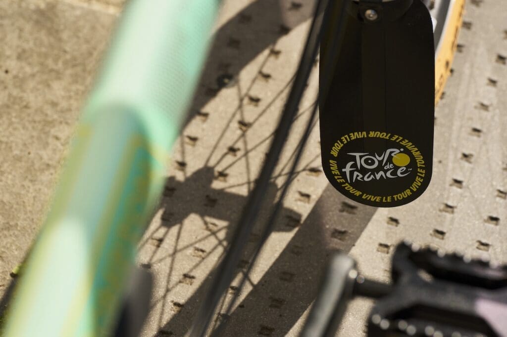 Brompton x Tour de France, un P Line et un C Line personnalisés