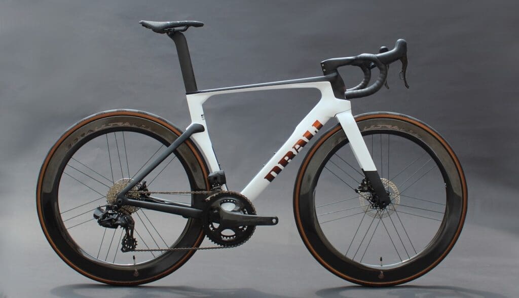 Bike Atel13r les premiers vélos équipés en Campagnolo Super Record 13