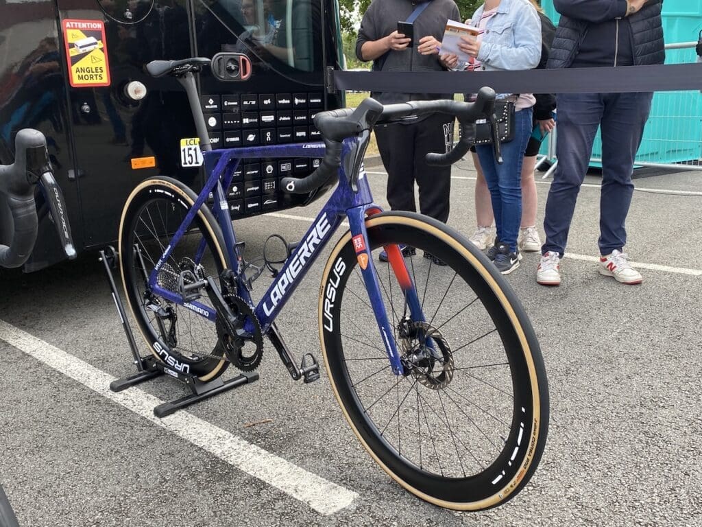 Le matériel et les vélos des pros sur le Critérium du Dauphiné 2025