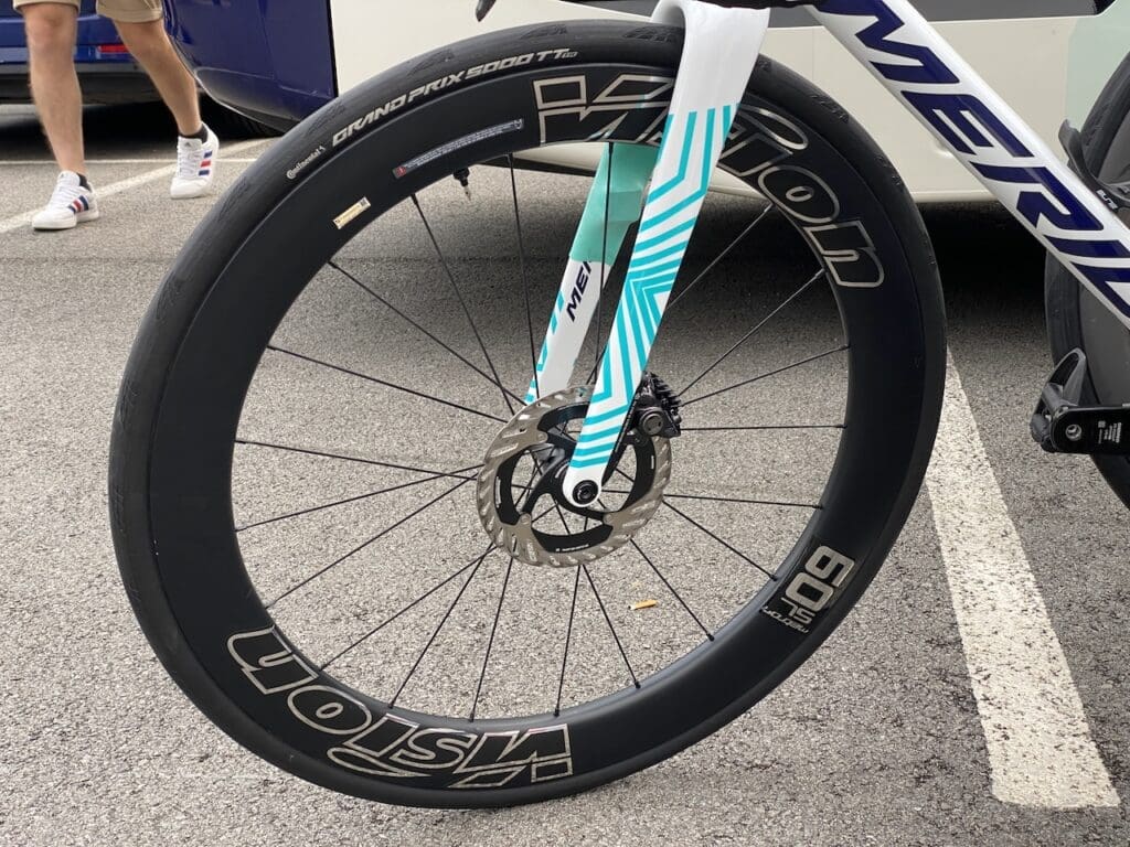 Le matériel et les vélos des pros sur le Critérium du Dauphiné 2025