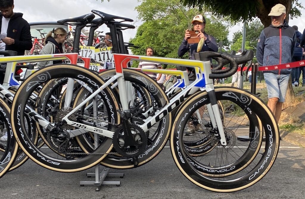Le matériel et les vélos des pros sur le Critérium du Dauphiné 2025