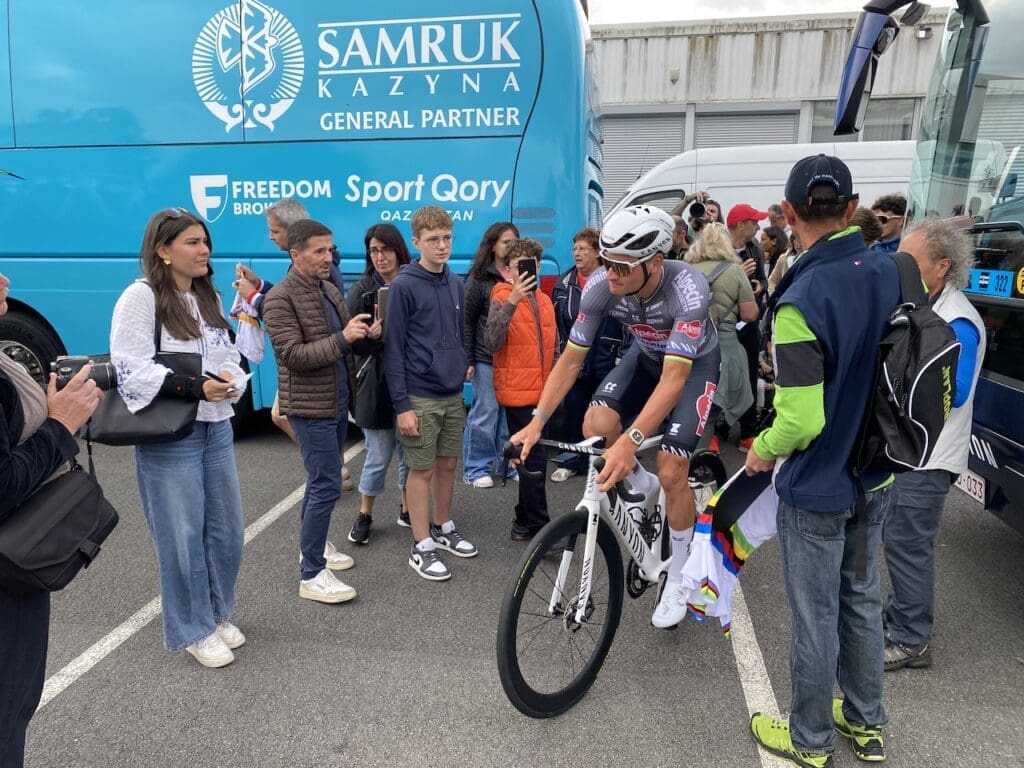 Le matériel et les vélos des pros sur le Critérium du Dauphiné 2025