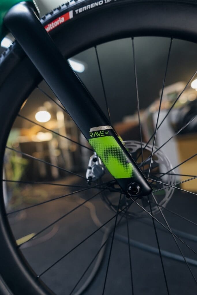 Nouveau vélo de compétition Gravelchez Wilier : le Rave SLR ID2 !