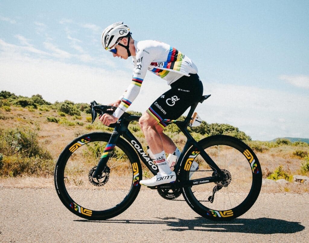Le Colnago Y1Rs le vélo préféré de Tadej Pogačar sur le Tour de France 2025