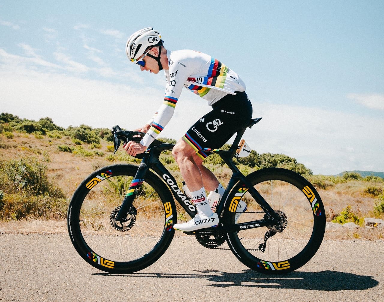 Le Colnago Y1Rs le vélo préféré de Tadej Pogačar sur le Tour de France 2025