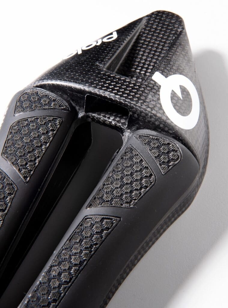 Nouvelle selle de chrono pour Vingegaard la Prologo Predator TT01 CPC