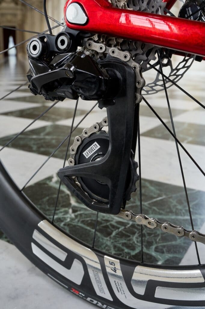 Vélo Colnago C68 Rossa en hommage à la Vuelta 2025