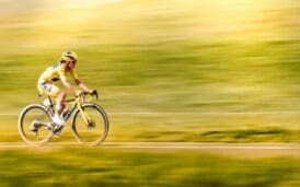 Pauline Ferrand-Prévot en jaune et en Cervélo R5