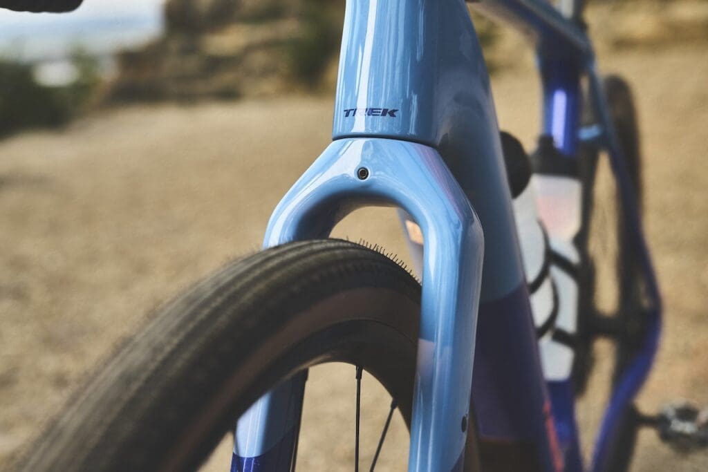 VAE Gravel Trek Checkpoint+ SL