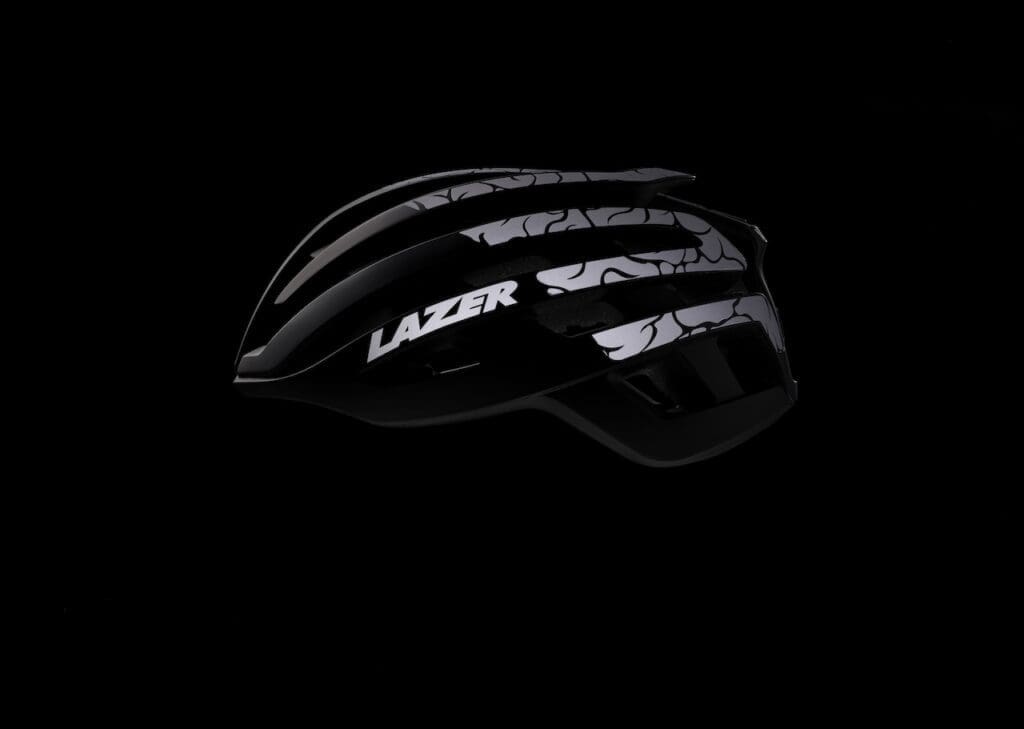 Casque Lazer Z1 Kineticore édition Use Your Head