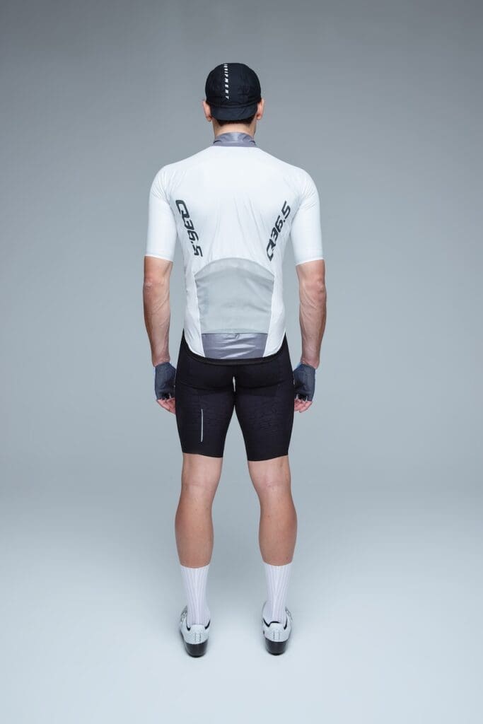 Q36.5 Foul Weather Capsule Collection, pour rouler comme un pro