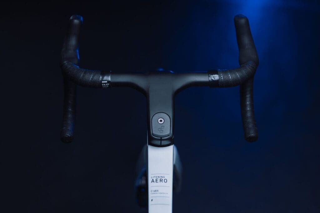 V&eacute;lo Cube du team TotalEnergies pour 2026